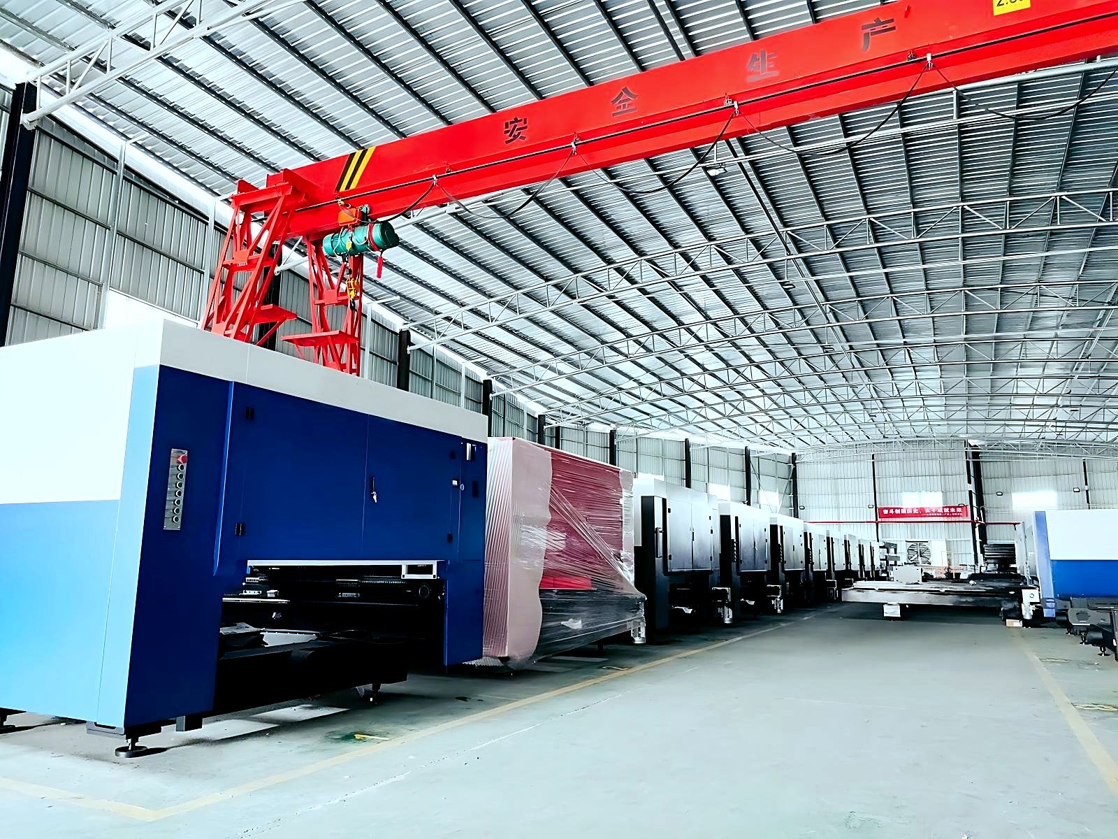 Machine assembly in workshop