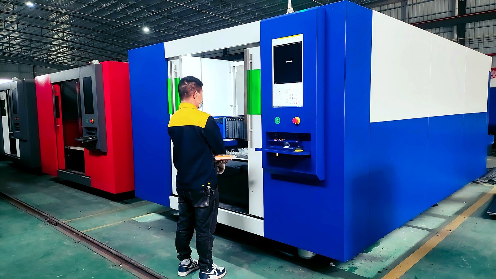 SVAN Laser production workshop
